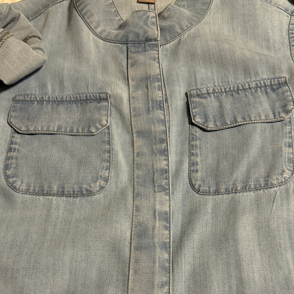Versitle Chico's Light Blue Denim Button-Front Shirt or Jacket